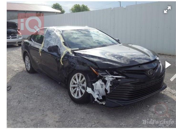 تۆیۆتا کامری